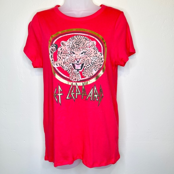 Chaser | NWT Metallic Def Leppard Band Tee - Picture 4 of 10